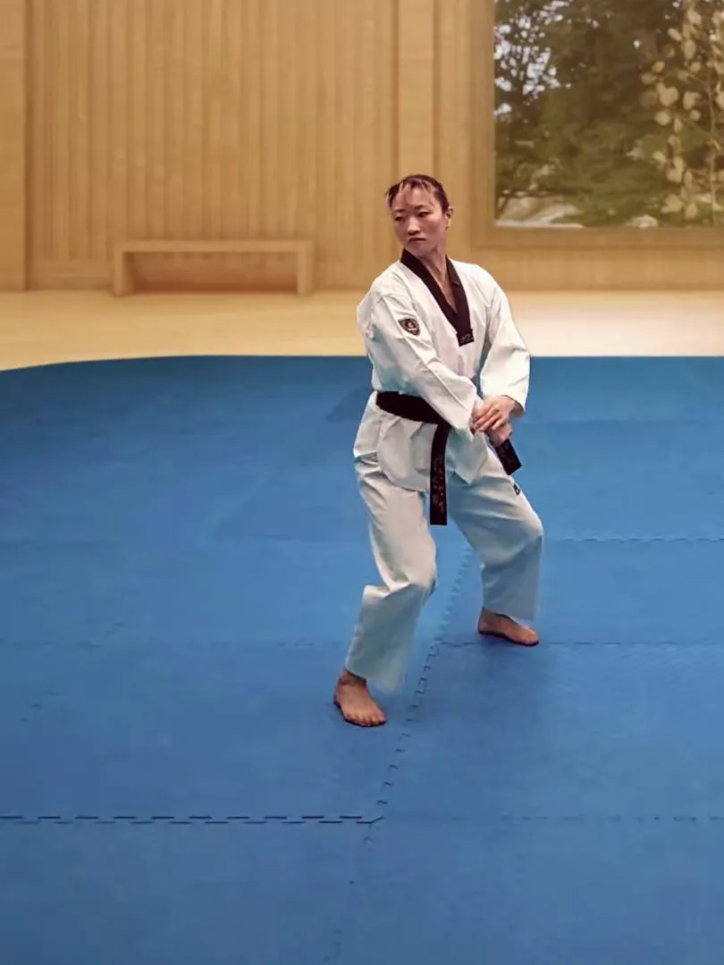 Arae-pyojeok-makgi, Low Target Block