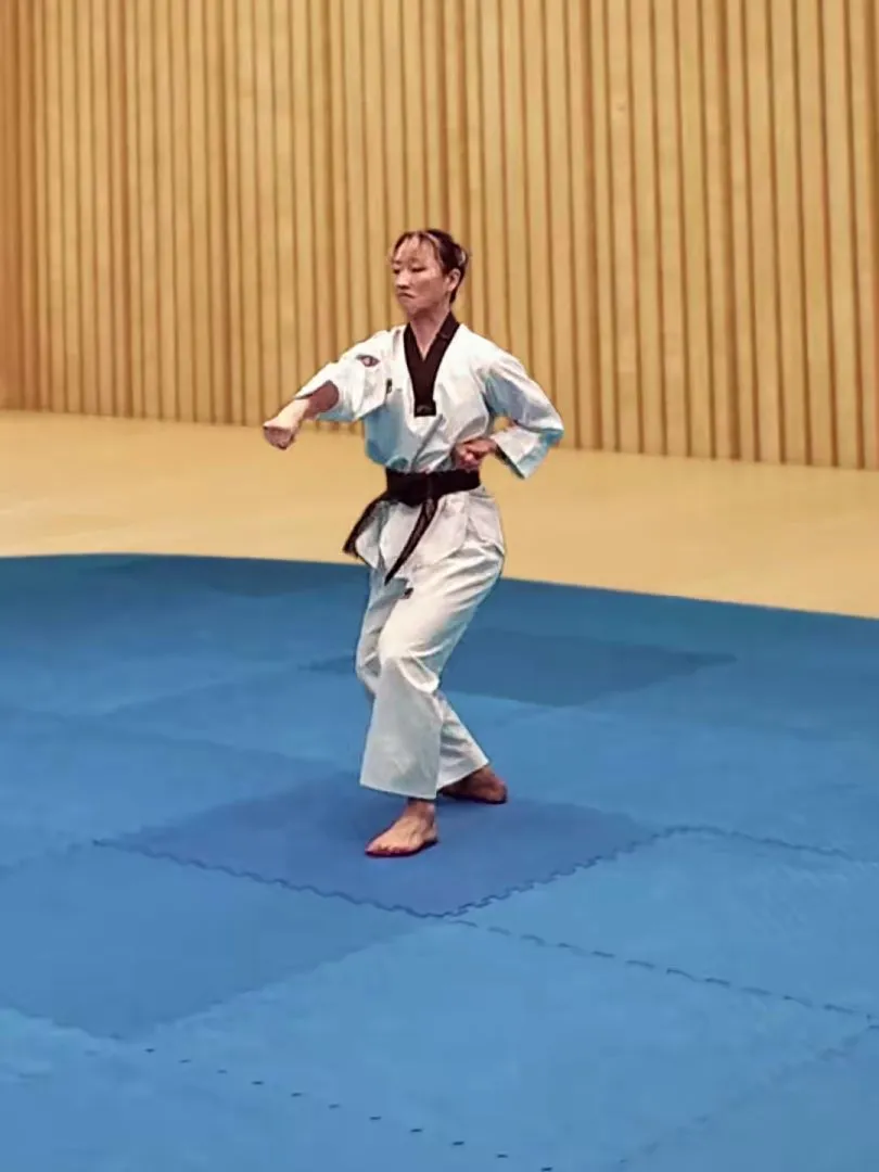 Baro-jireugi, Straight Punch