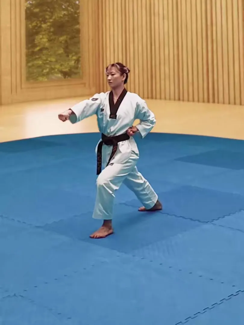 Dubeon-jireugi, Double Punch