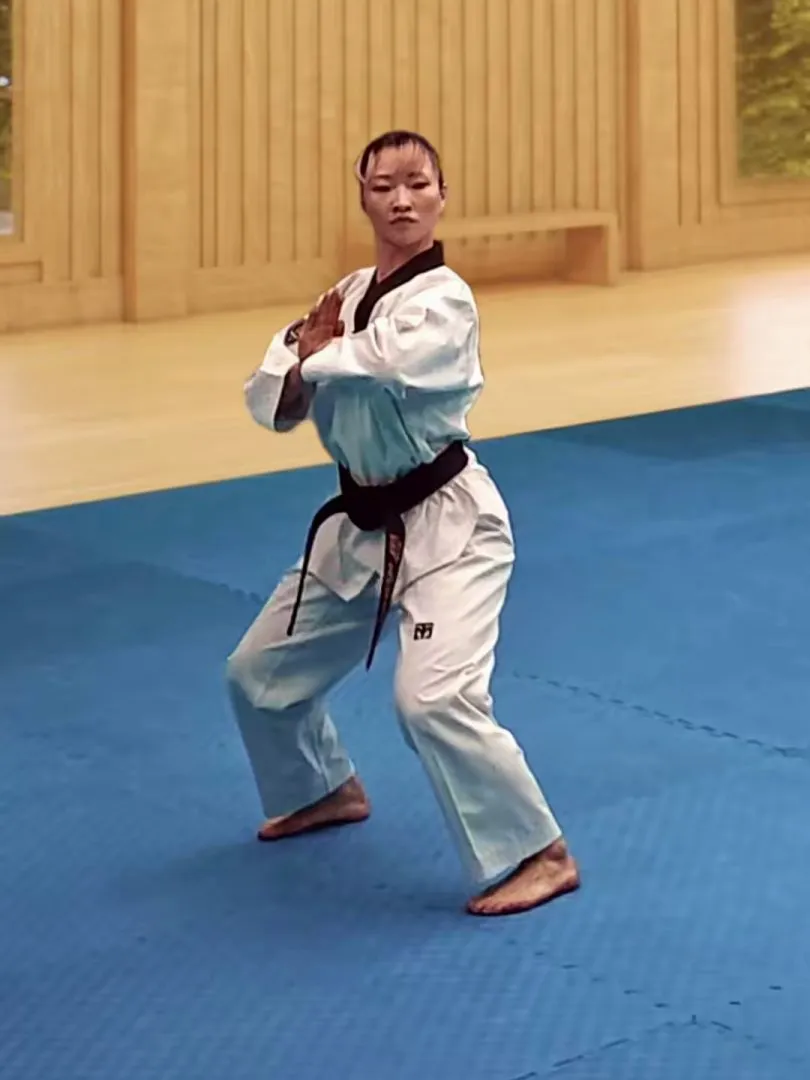 Palgup-chigi, Elbow Strike