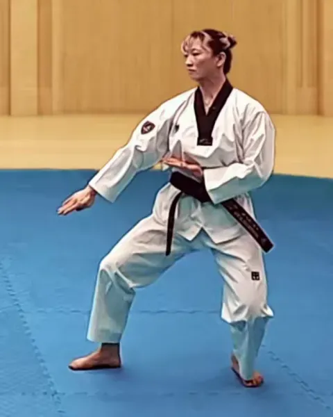 Sonnal-arae-makgi, Double Knifehand Low Block