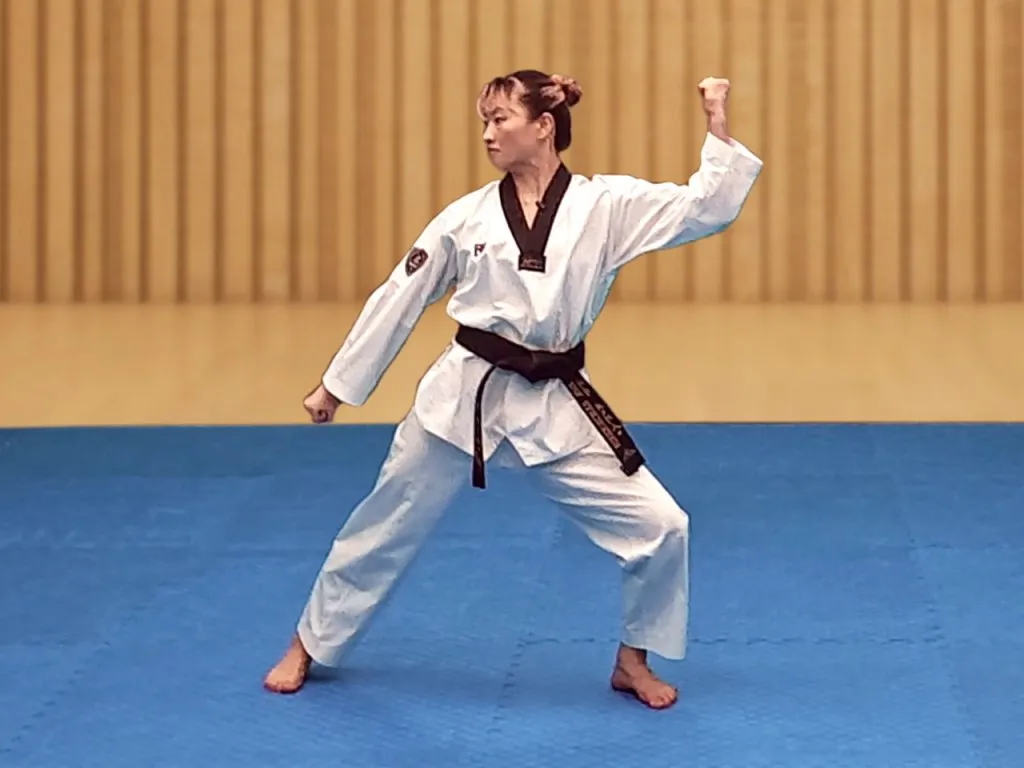 Taegeuk Pal Jang, performed by Eva Sandersen