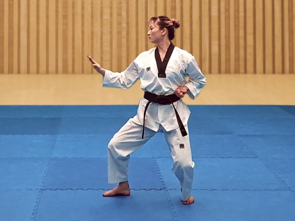 Taegeuk Sam Jang, performed by Eva Sandersen